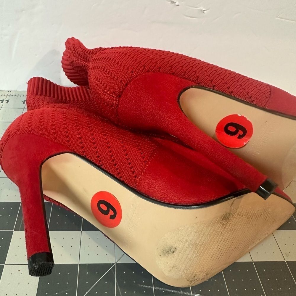 Catherine Malandrino red pump‎ heel ankle boots great for the holidays size 6 - Picture 4 of 9